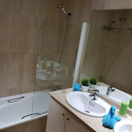 Terrazas Del Duque Apartment *