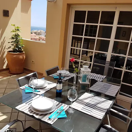 Terrazas Del Duque Apartment